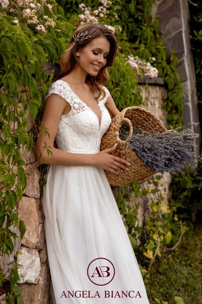 Wedding dress Angela Bianca 1074 bodice 8013 tulle skirt c