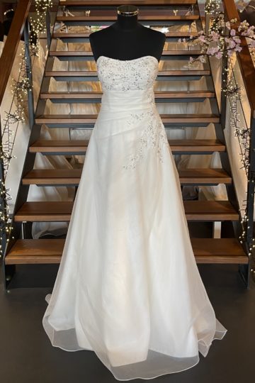 Wedding dress 004