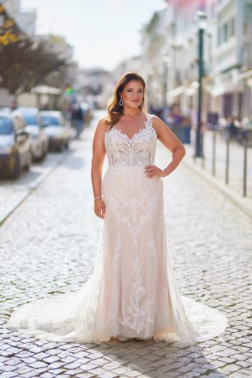 Miss Emily 23308