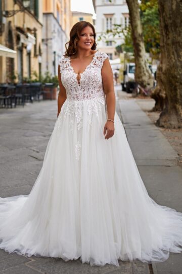 Miss Emily 25320