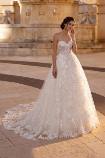 Monica Loretti 8403