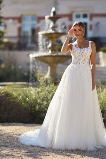 Tres Chic 27213