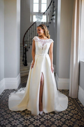 Tres Chic 27214
