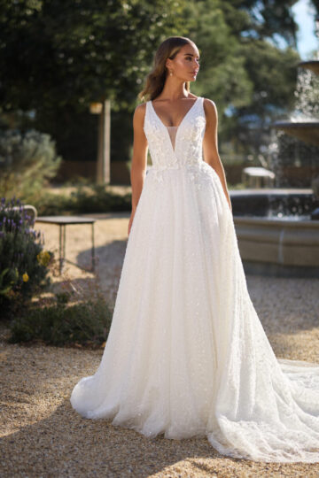 Tres Chic 27215