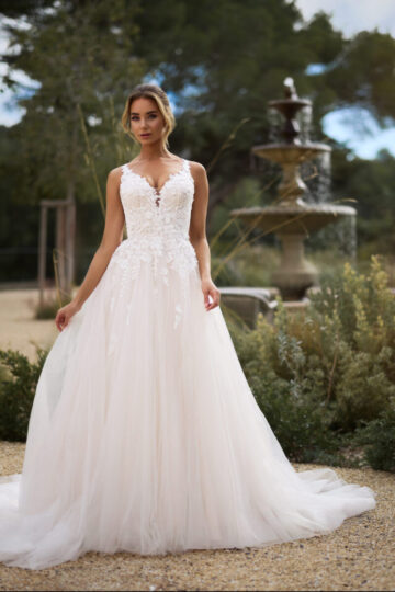 Tres Chic 27219