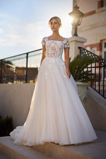 Tres Chic 27221